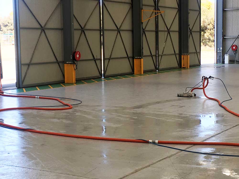 Spălare Hale Industriale